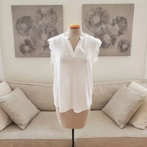 🌹 GIBSON x CITY SAFARI 🌹 NEW! Split Neck Lace Trim Top - [Small, White] - Picture 2 of 11